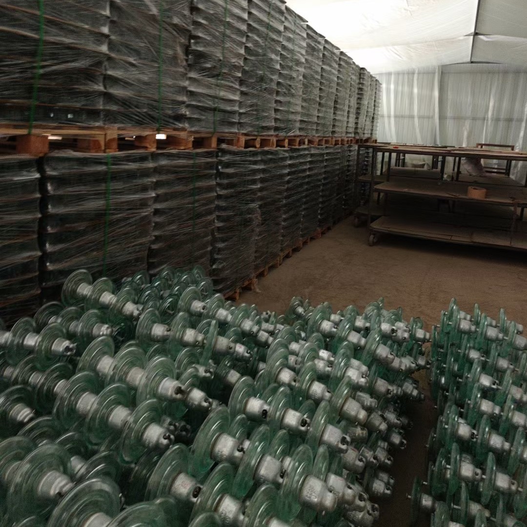 In one minute, let you understand glass insulators