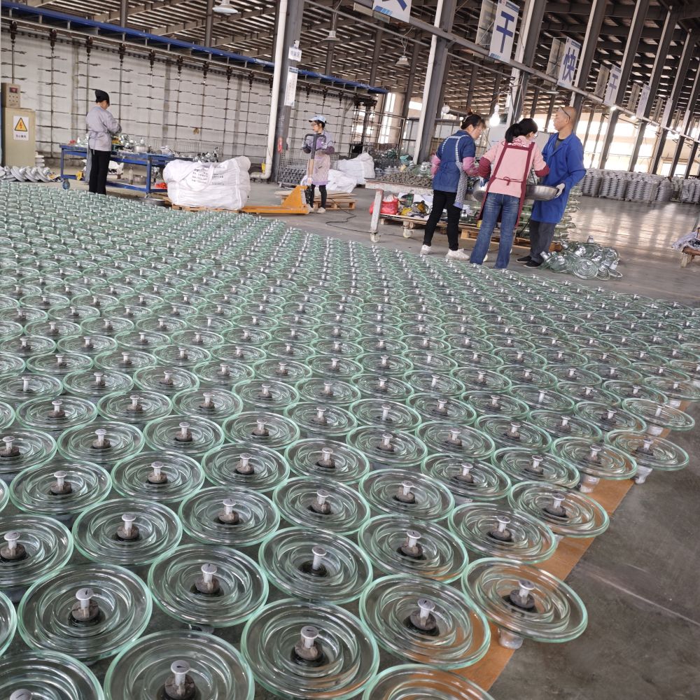 Understanding Blue Glass Insulators: The Role of Color in Electrical Insulation