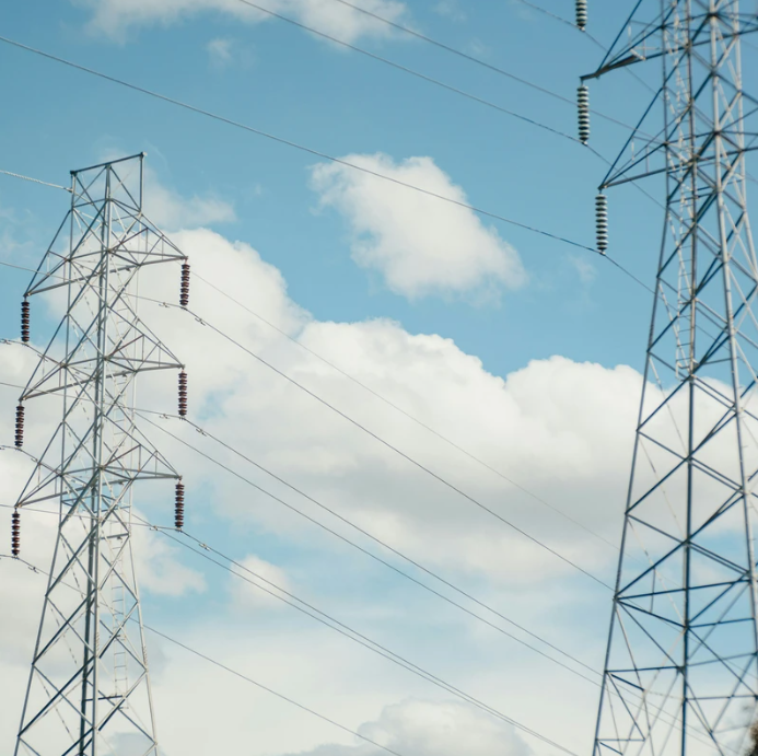 Power Grid Spring Maintenance in April 2026: Toughened Glass Insulators Play Key Role